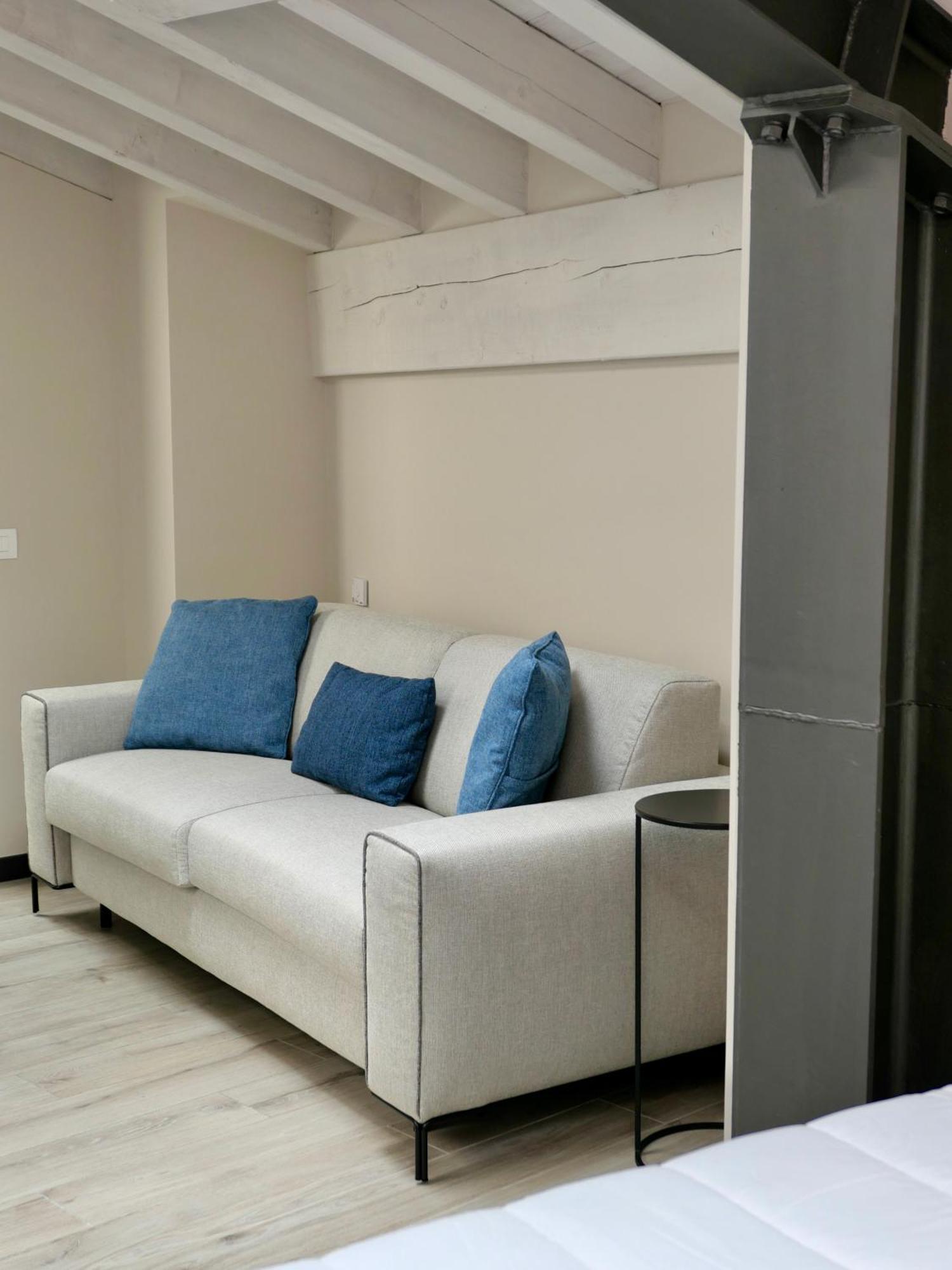 Inn - Decio Monte Isola